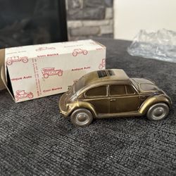 Vintage 1977 Volkswagen Beetle Coin Bank 