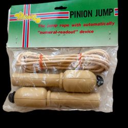 jump rope with automatically numeral read out device 