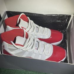 AIR JORDAN 11 RETRO
