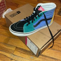 VANS (size 7)