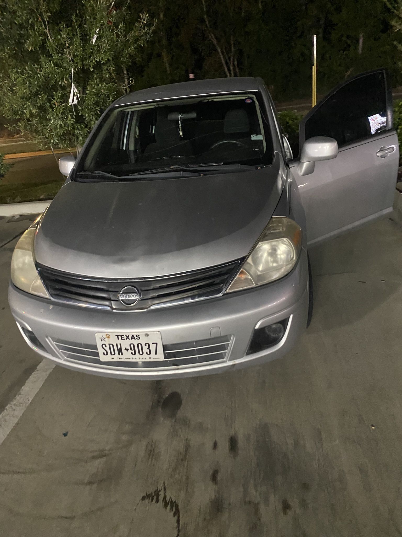 nissan versa