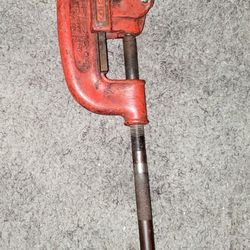 Ridgid Heavy Duty Pipe Cutter In Good Working Condition