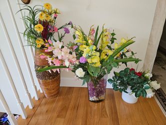 Artificial flower whit vase