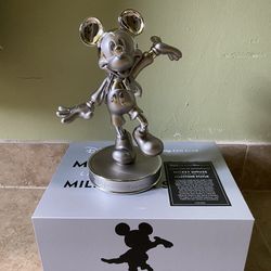 Disney D23 Mickey Mouse Fan Club Milestone Statue for Sale in Arcadia, CA -  OfferUp
