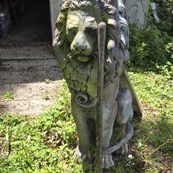Stone statue lions
