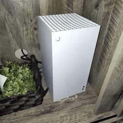Xbox Series X Digital Edition 