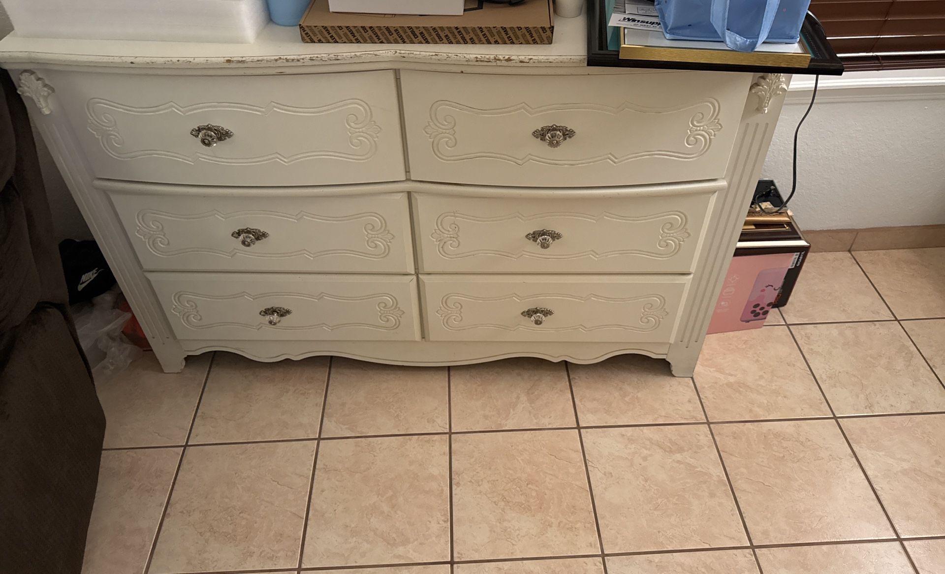Dresser Good Condition Or Best Offer Need Out ASAP !