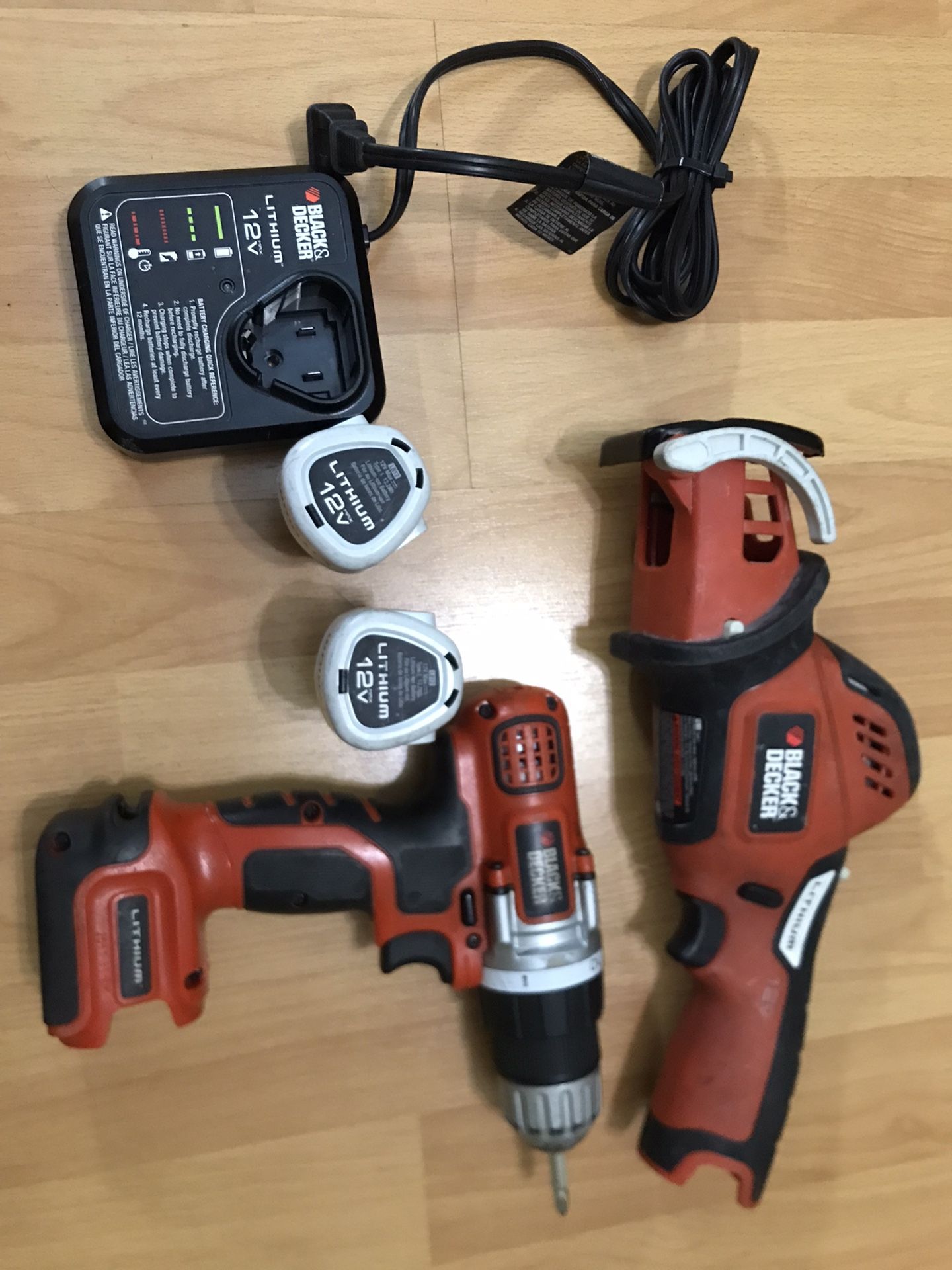 Black & Decker 12v Drill & Saw
