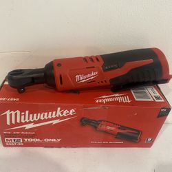 Milwaukee M12 12-Volt Lithium-Ion Cordless 3/8 in. Ratchet (Tool-Only)