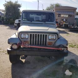 Jeep 1988  4.2 5 Speed Needs A Little Work
