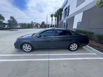 2009 Toyota Avalon