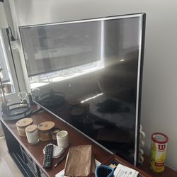 55 Inch LG TV
