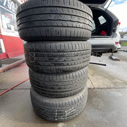 4- Tires 265/60-R18 Great tread depth