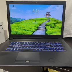 Gaming Laptop Clevo N870HK 17.3" i7-7700HQ GTX 1050 Ti 16GB RAM 256GB SSD+1TB HDD