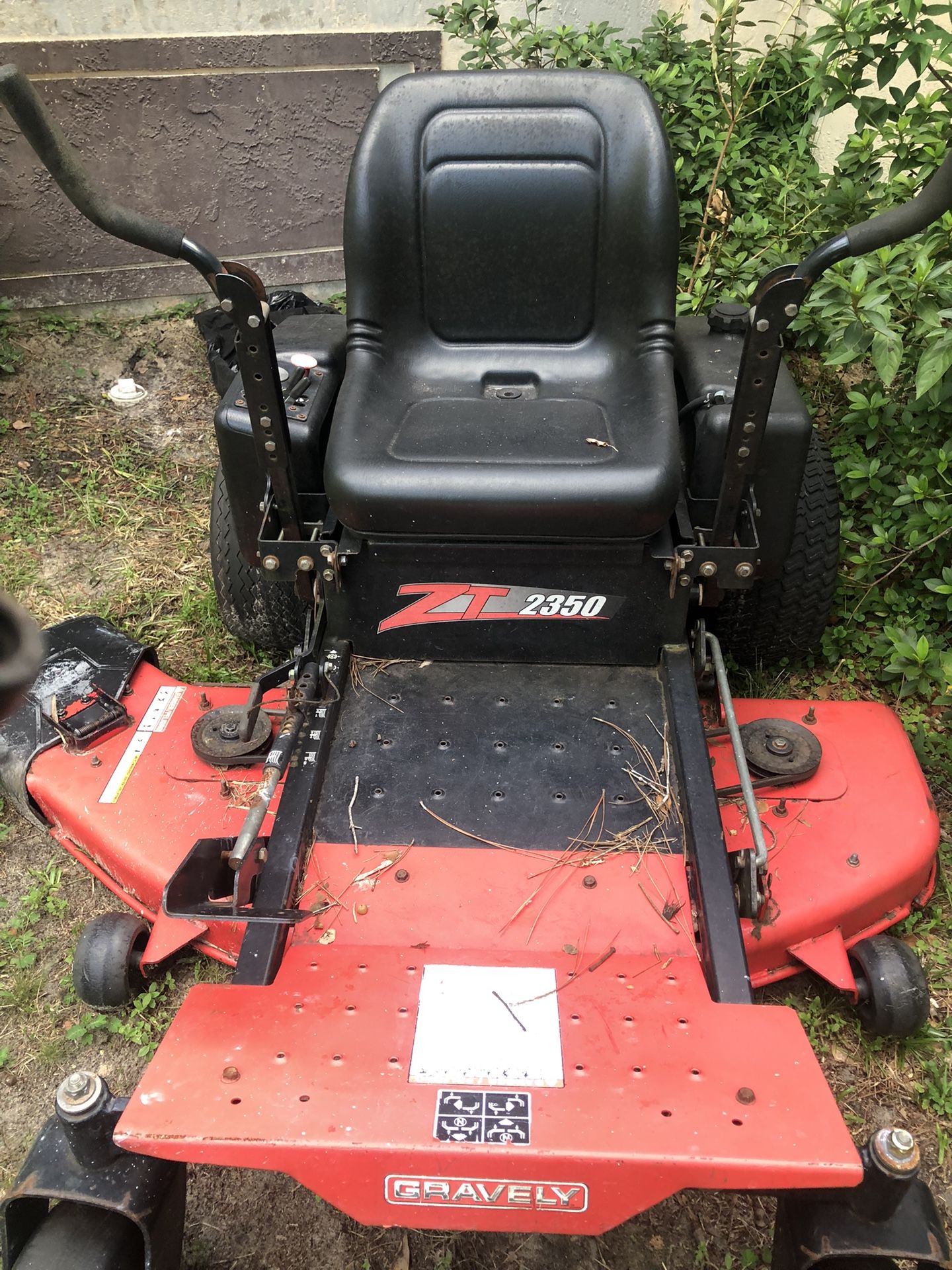 Gravely zero turn zt2350 for sale in homosassa springs fl offerup