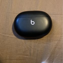 Beats Studio Buds 