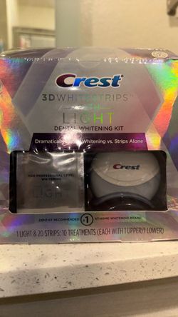 Crest 3D Whitestrips with Light Dental Whitening Kit