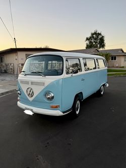 1972 VW Bus