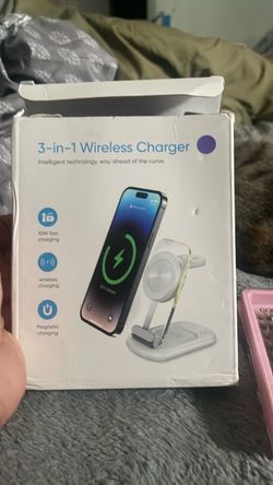 3-in-1 Wireless Charger