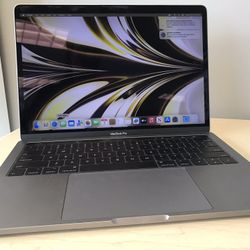 13” MacBook Pro Touch Bar 