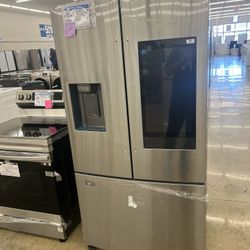 All Fridge 50% off 3 years warranty 