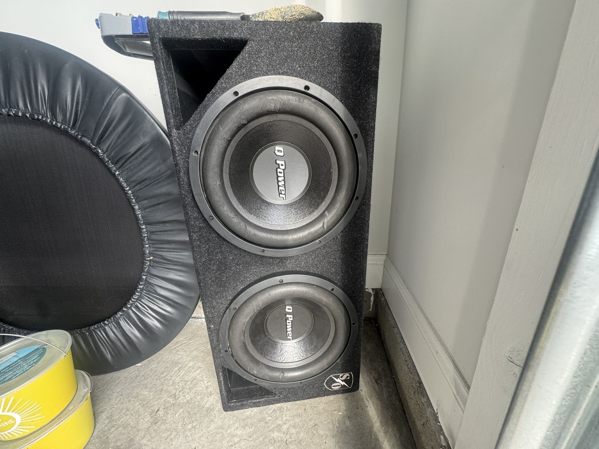 2 Q Power Subwoofers 
