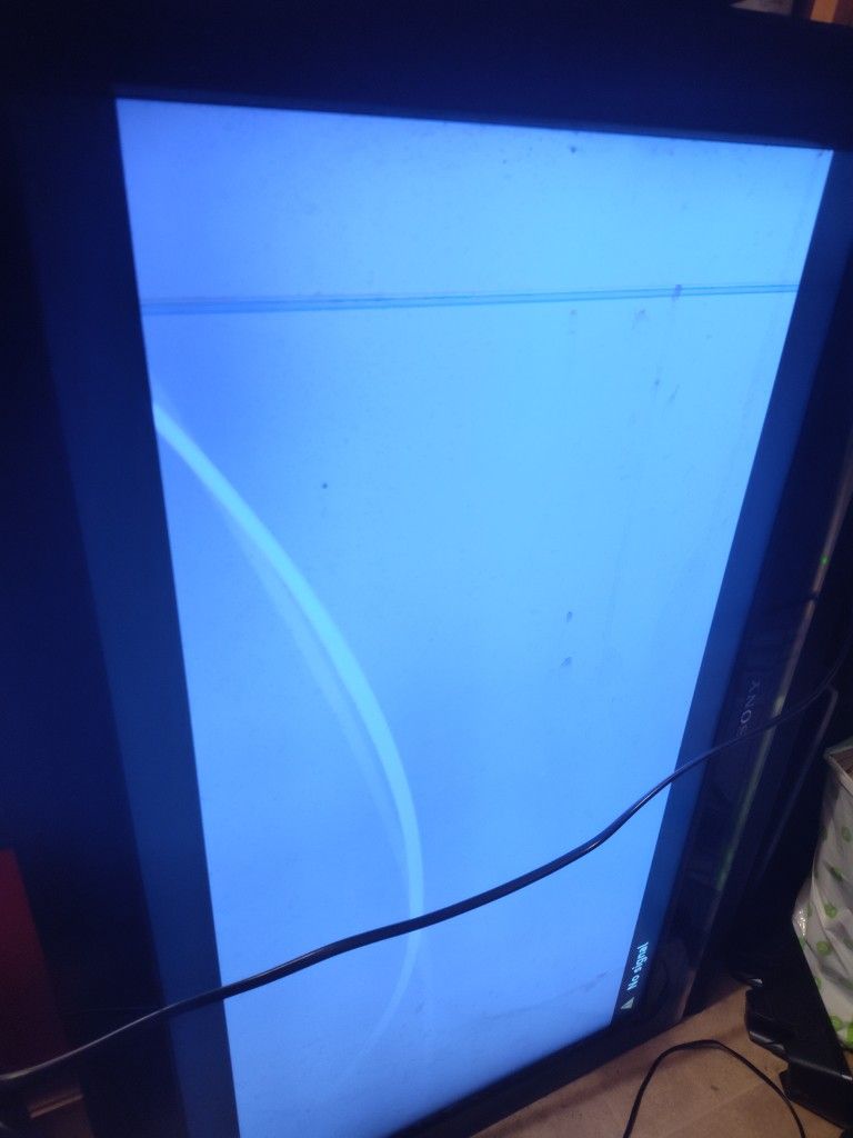 Sony Flat screen TV $50/Bestoffer Or Trade.