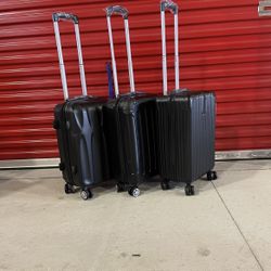 carry On Brand New Only 35$