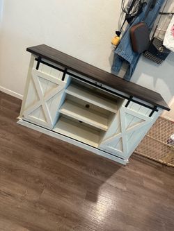 Free farm style tv stand