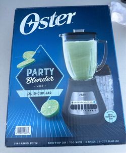 Oster Party Blender with XL 8-Cup Capacity Jar and Blend-N-Go Cup