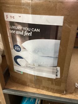 Plush 250 Thread Count Pillow Set