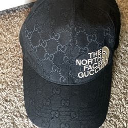 North Face Gucci Hat (Black And Ajustable)