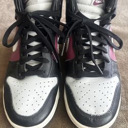 Nike Dunk High Size 8  Black Rosewood Pink Sneakers Shoes