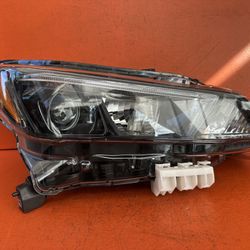 2018 - 2025 Nissan Leaf Right Passenger Side Halogen Headlight OEM 26010-5SA0A