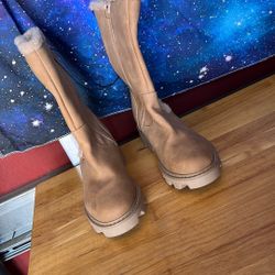 New Out Of Box DV Dolce Vita Tan Zipup Warm Boots