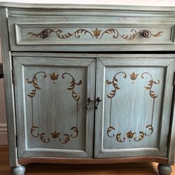 Darling small storage cabinet