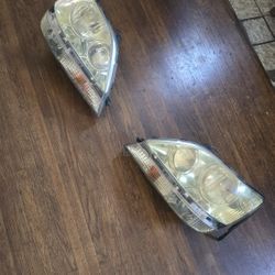 Lexus Rx300 Headlights