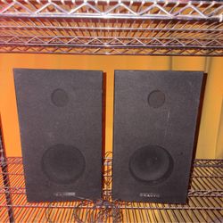 Sanyo ST-100 set of speakers
