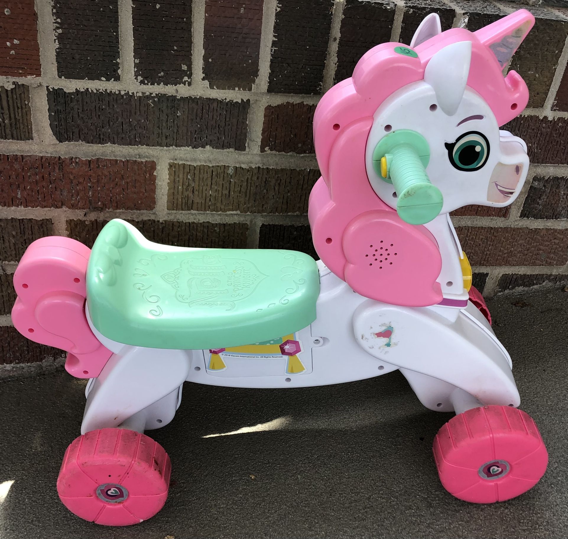 Nella The Princesses Trinket Ride On