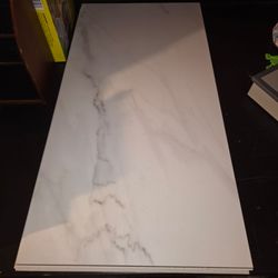 White marble tile slab