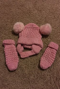 Brand new without tags. Pink sparkly hat and mittens