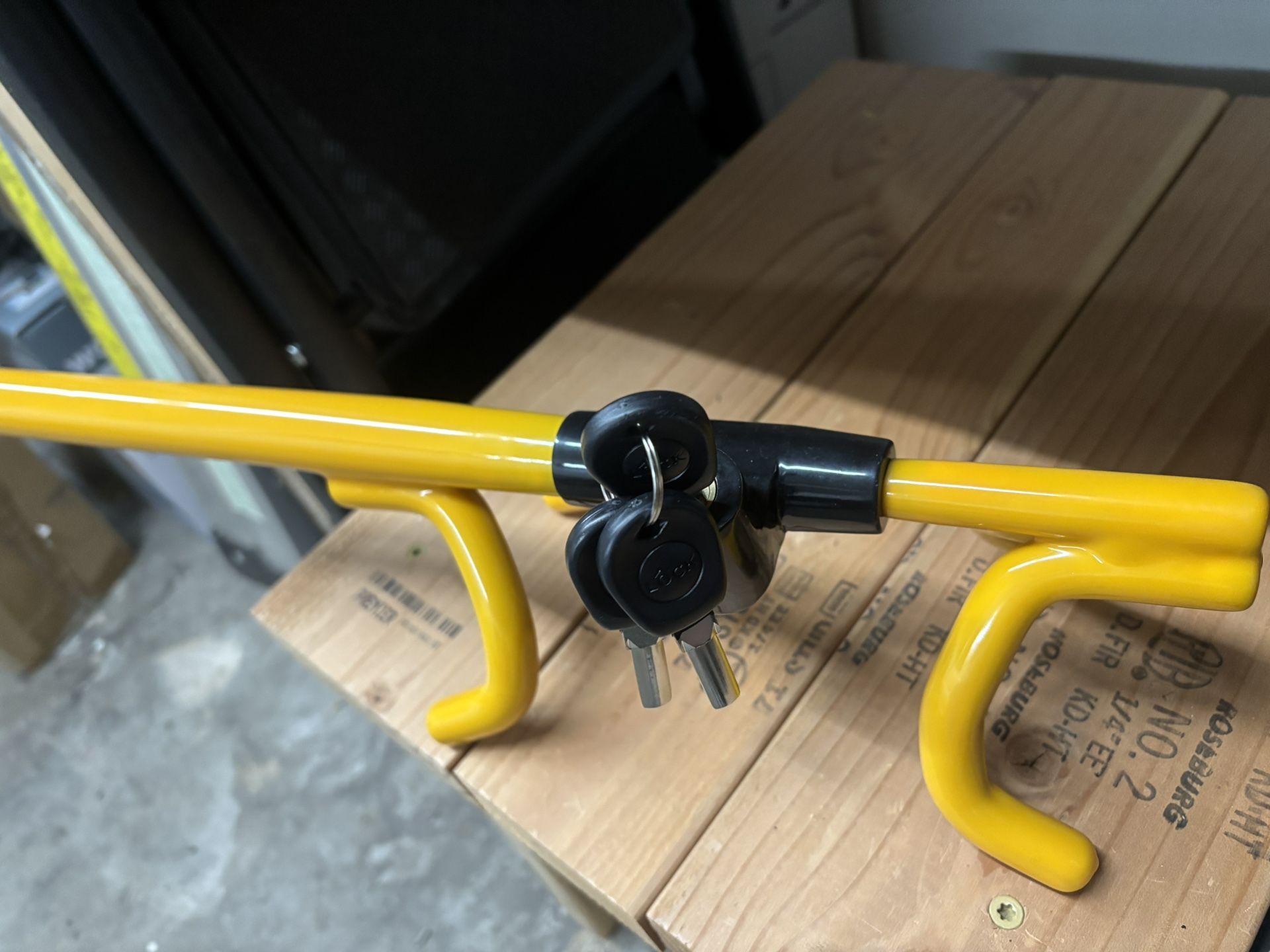 New IMonse Steering Wheel Lock