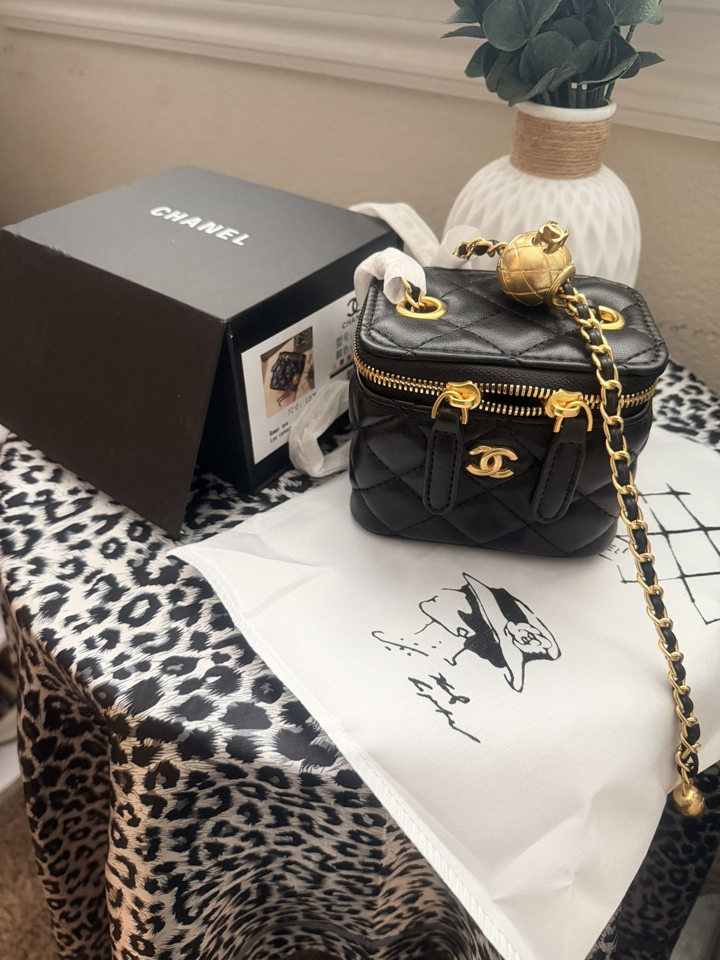 New with box & dust bag, Black & Gold Crossbody mini