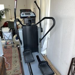 Life Fitness Cross-trainer 