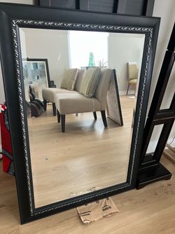Decorative mirror 42x30”