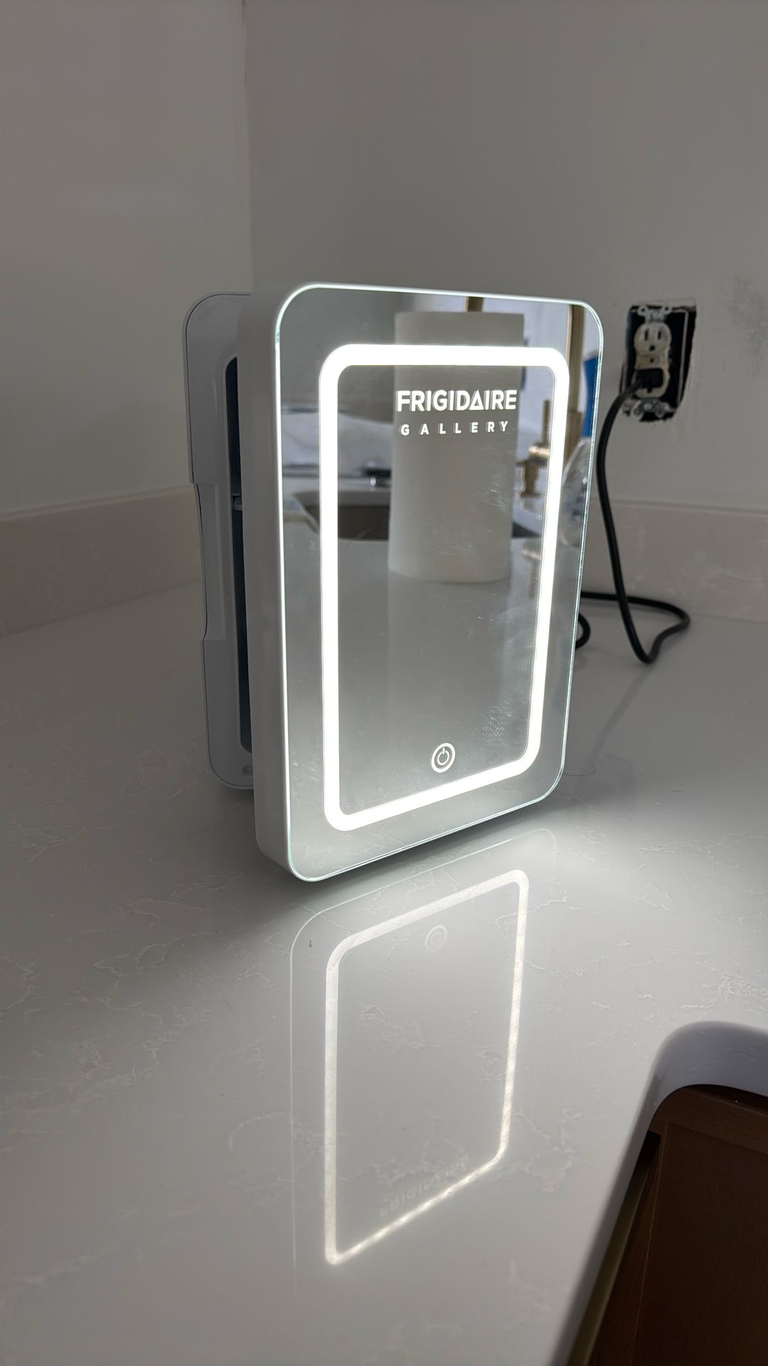 Frigidaire Gallery Mini Makeup Refrigerator