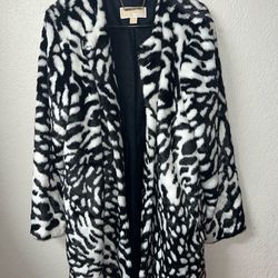 Michael kors zebra xl faux fur coat