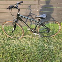 CANNONDALE ADVENTURE 3 MENS HYBRID BIKE