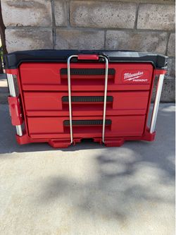 Milwaukee Packout