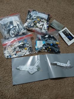 Lego  shuttle